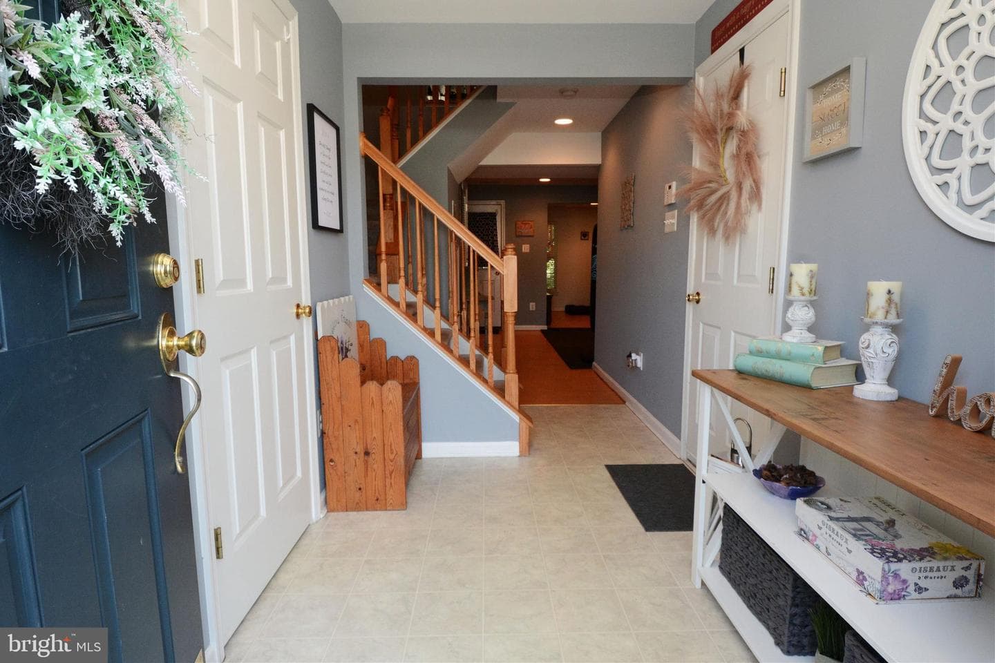 615 Village Court photo 3