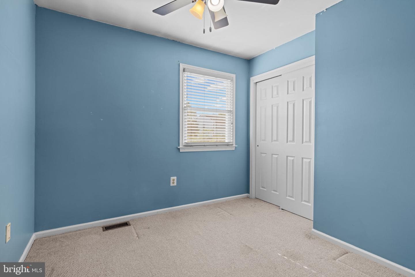 6 Springwood Place photo 28