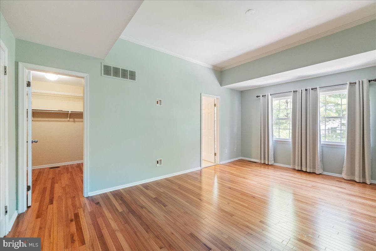 51 Sutphin Pines photo 15