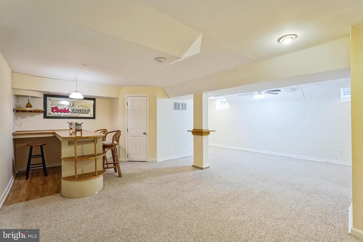 988 Baxter Avenue photo 14
