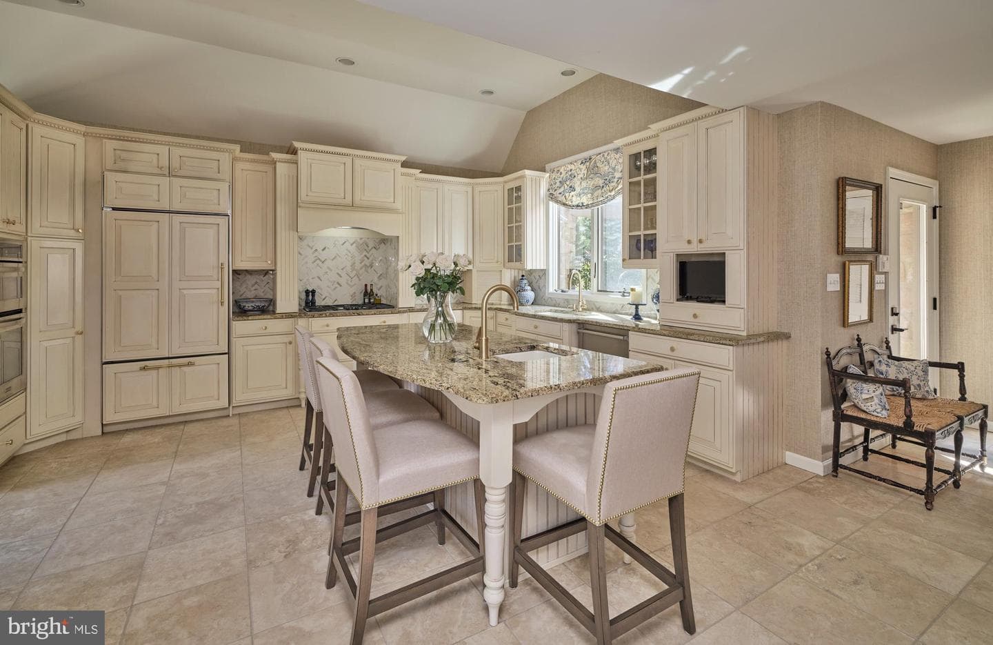 860 Dukes Drive photo 35