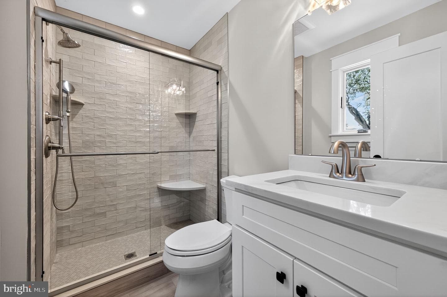 115 Peggy Lane photo 24