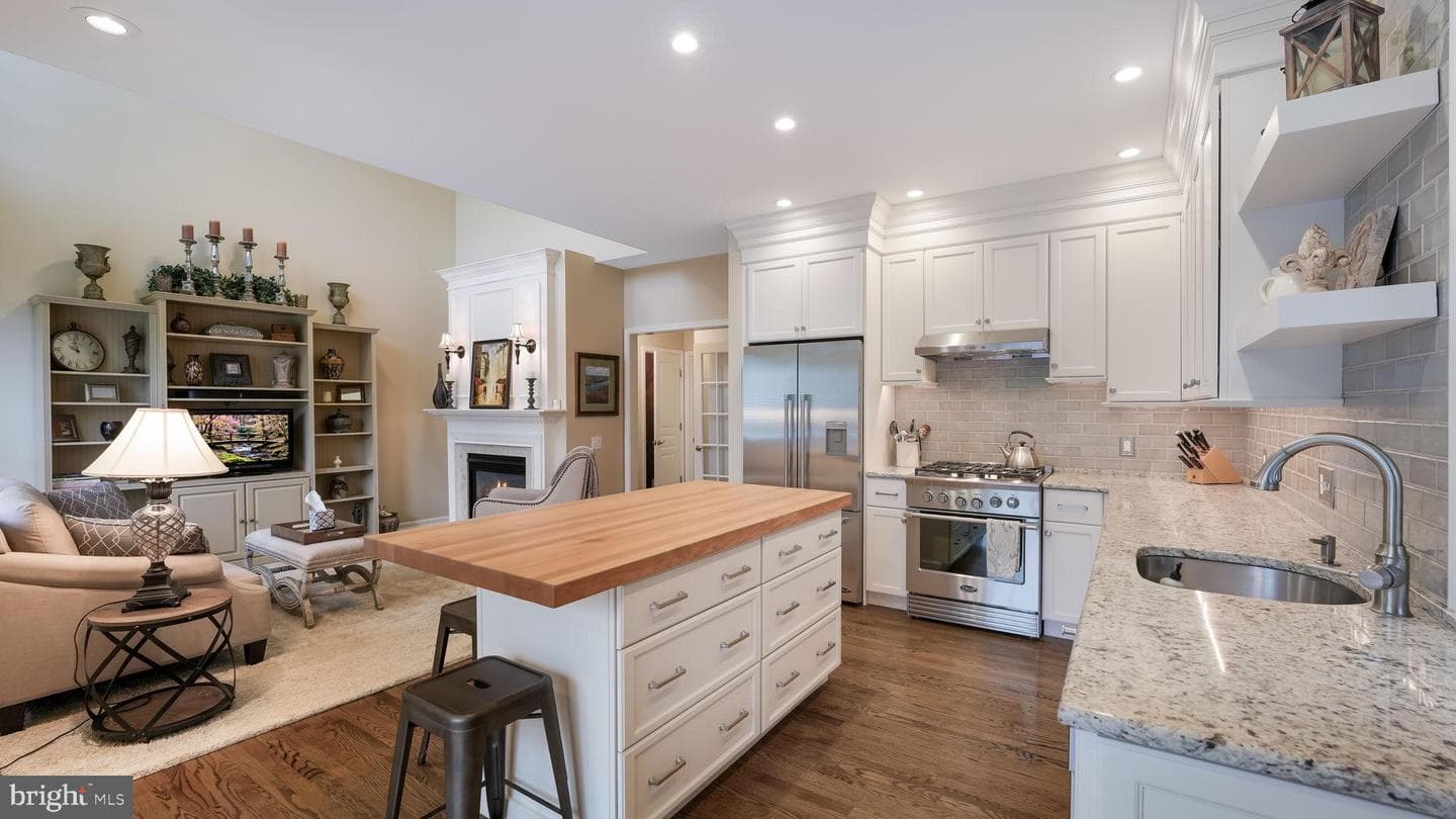 21 Cornerstone Ct. photo 14