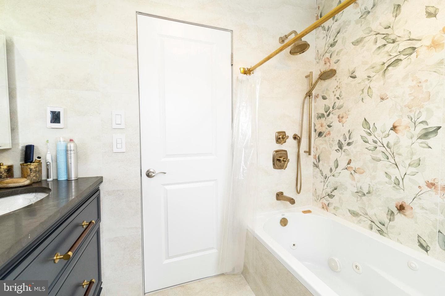 1851 Meetinghouse Road photo 39