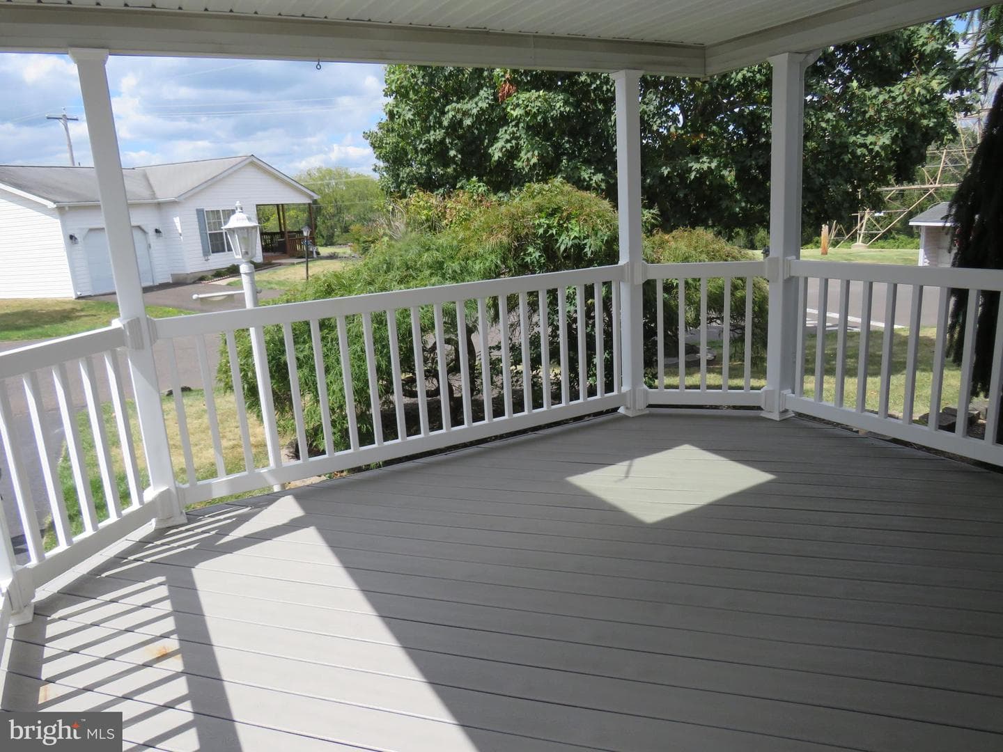 377 Spring Meadow Circle photo 6