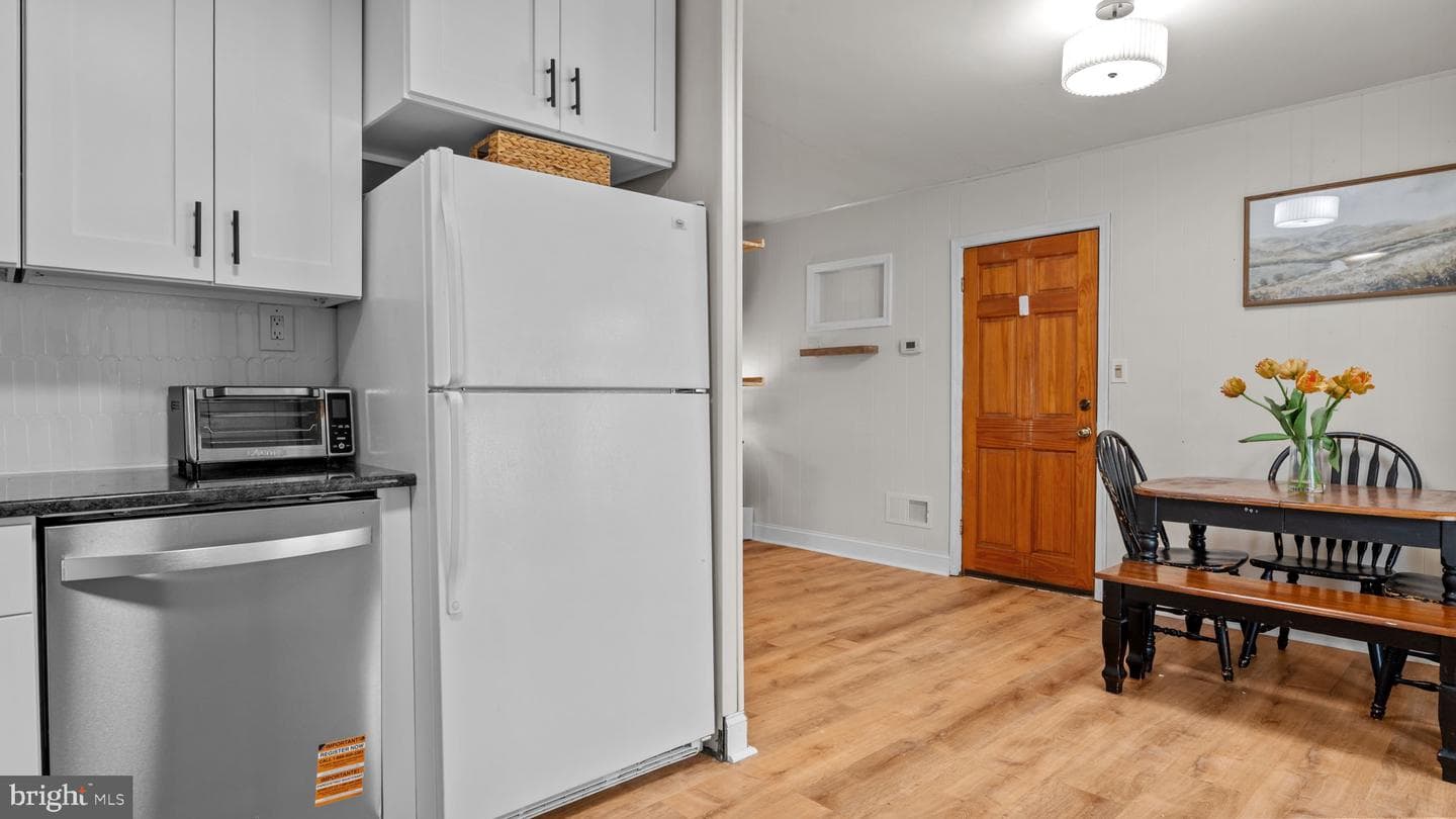 42 Kraft Lane photo 16