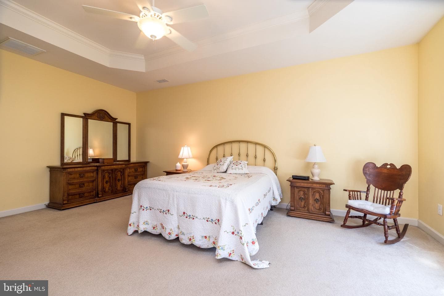 1813 Sycamore Drive photo 45