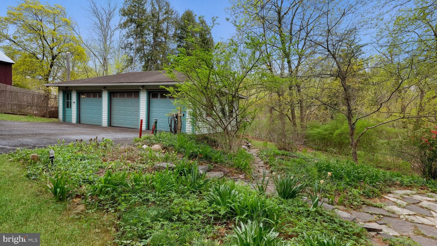 1091 Mill Creek Road photo 47