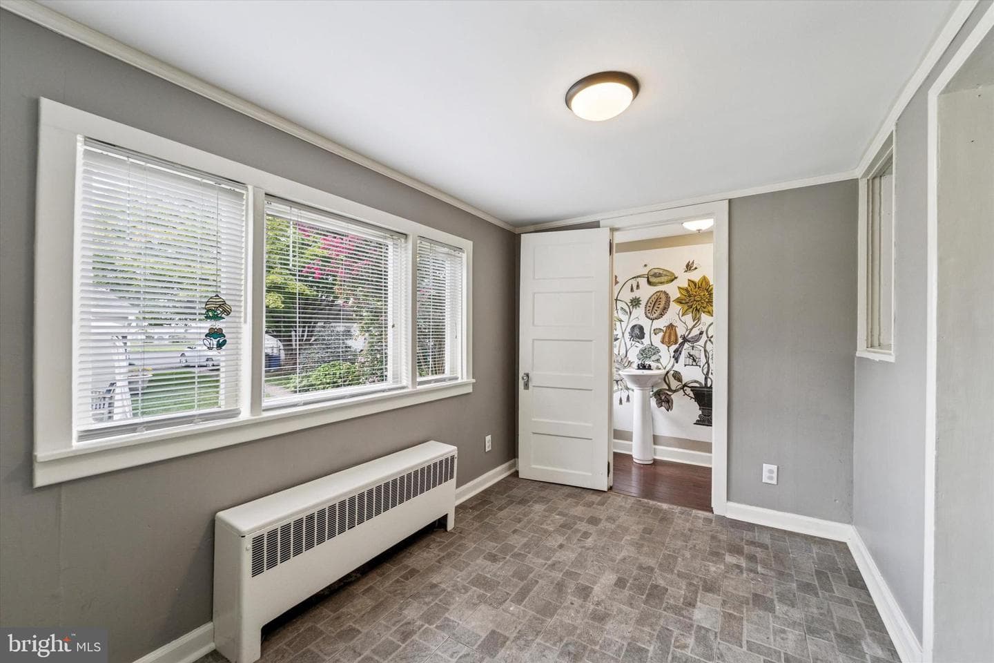 160 Bellevue Avenue photo 15