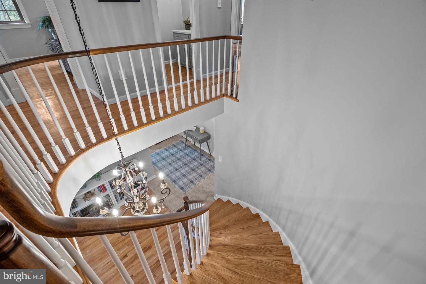 96 Sutphin Pines photo 31