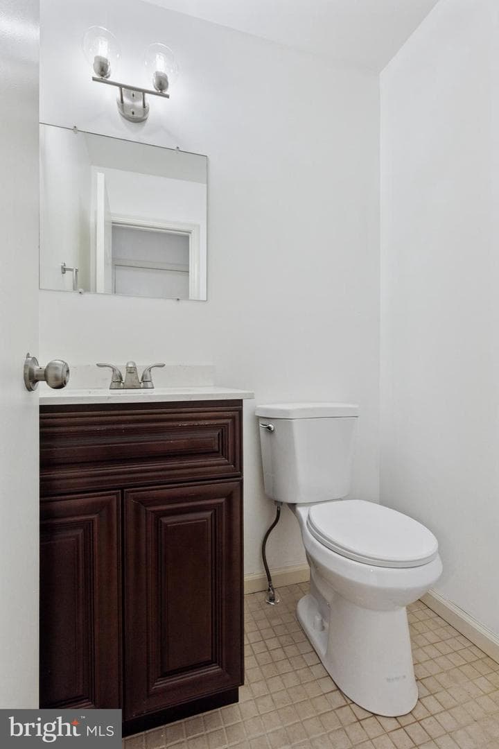 1 Stacey Drive photo 8