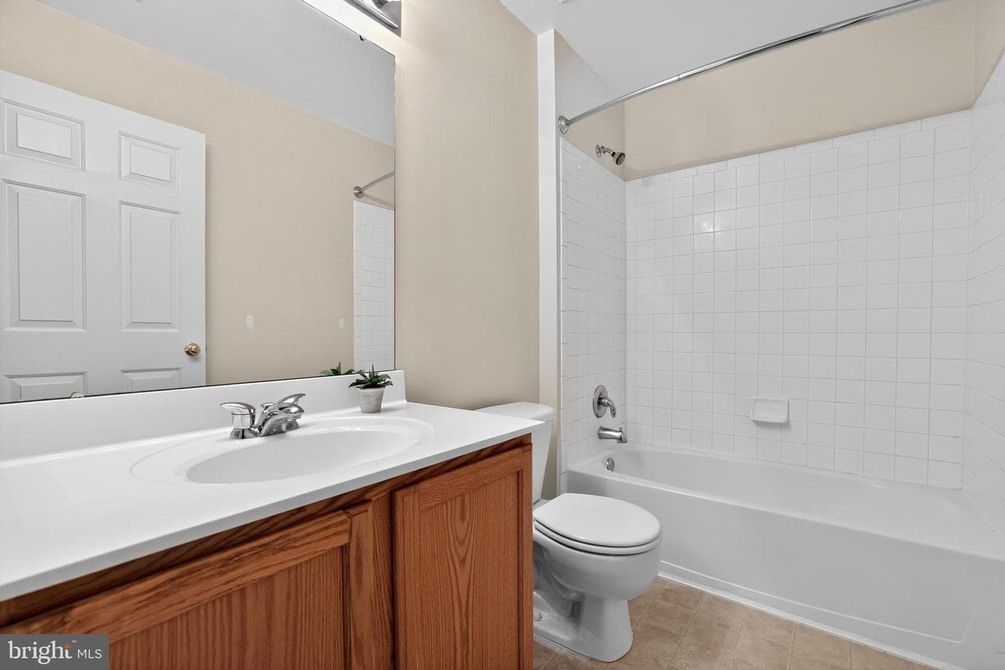 2526 Peachtree Drive photo 28