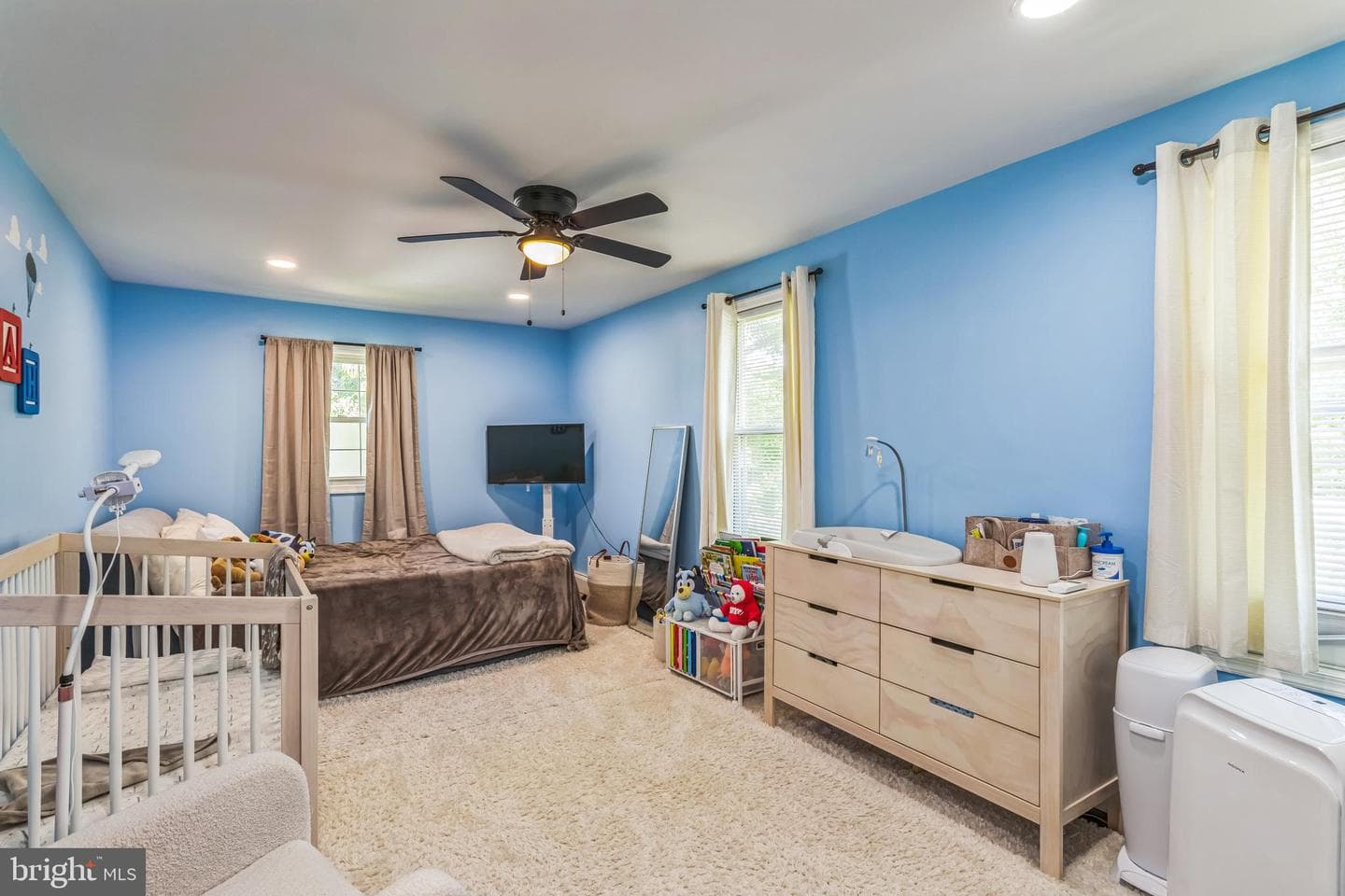 414 Delaware Avenue photo 25