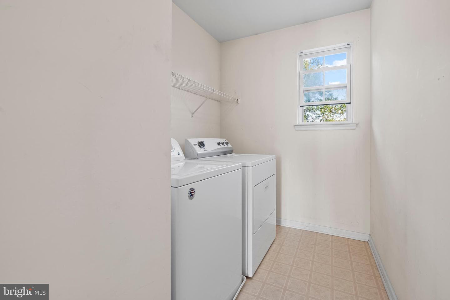 1706 Weidner Court photo 37
