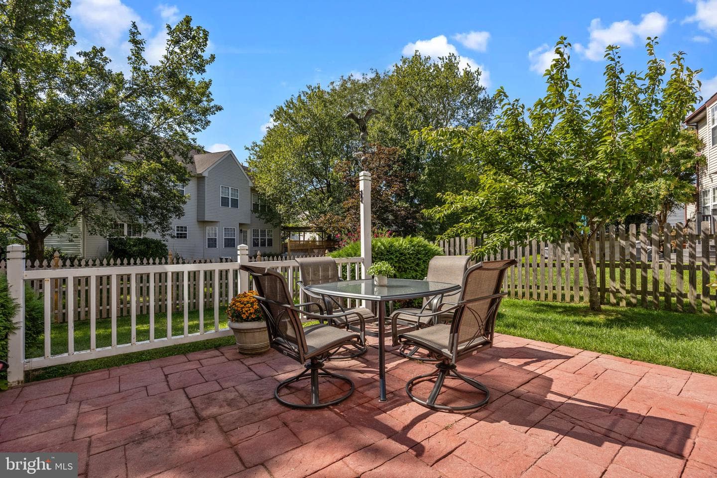 527 Clydesdale Drive photo 38