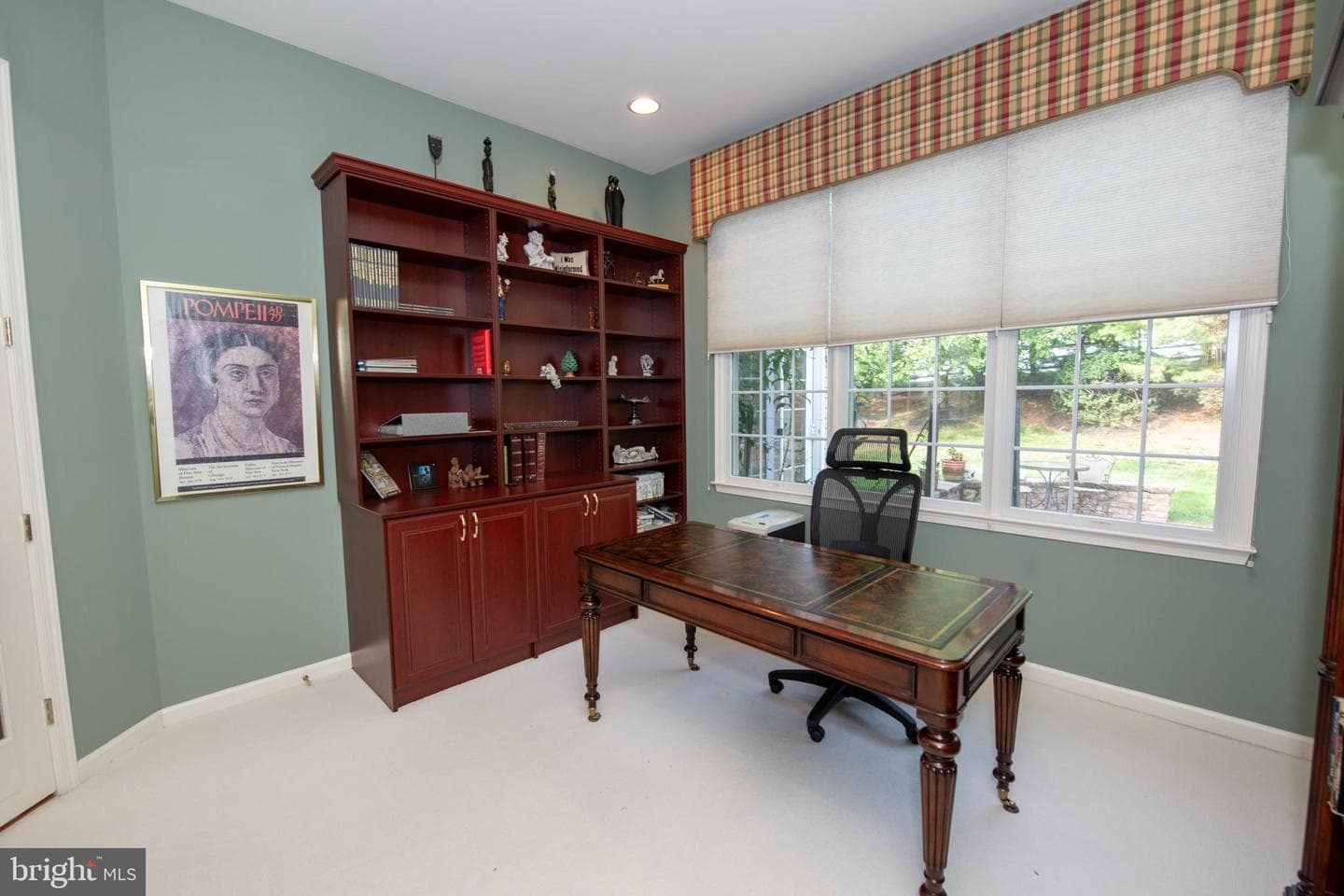 102 Keenan Lane photo 24