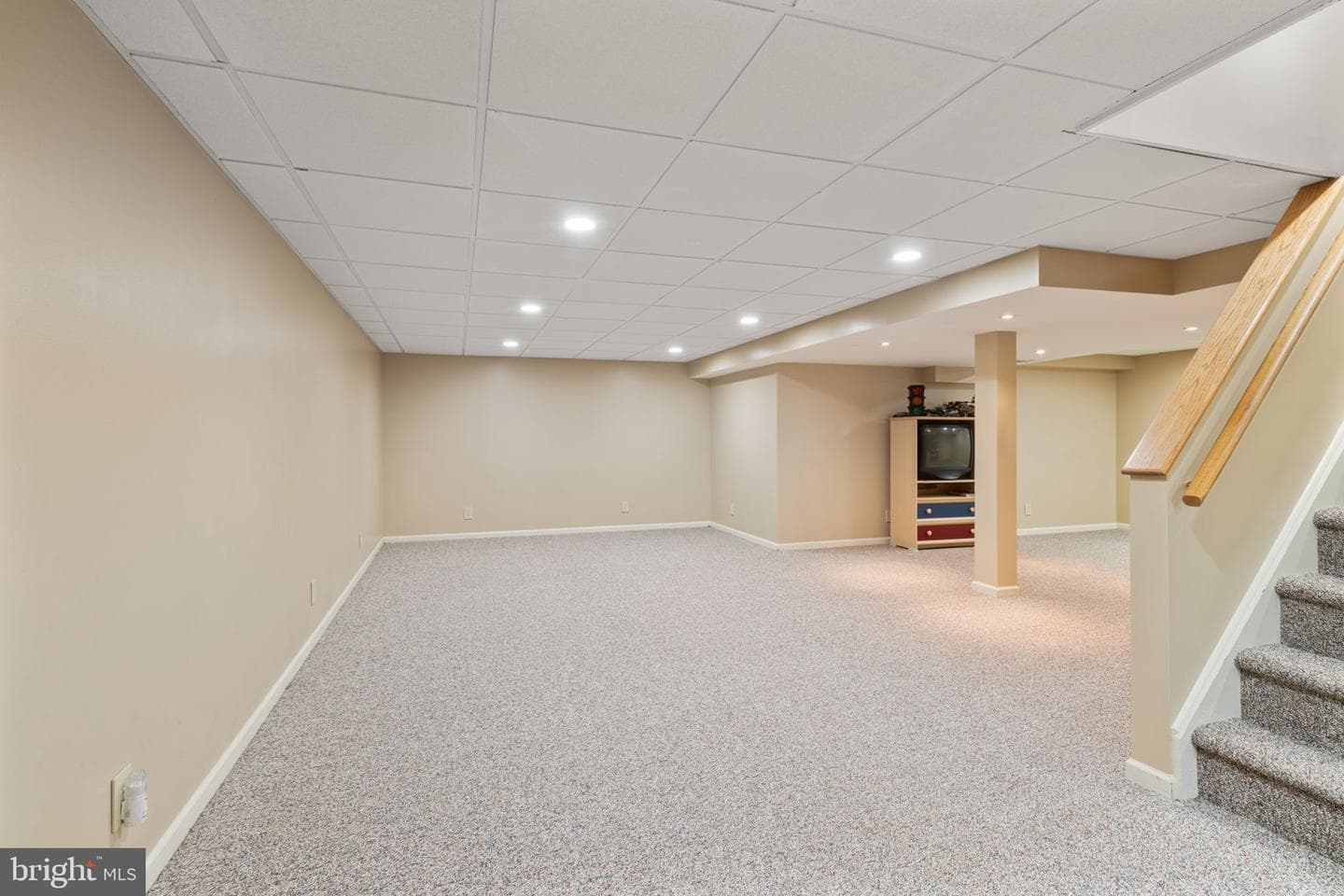 178 Buckshire Drive photo 48