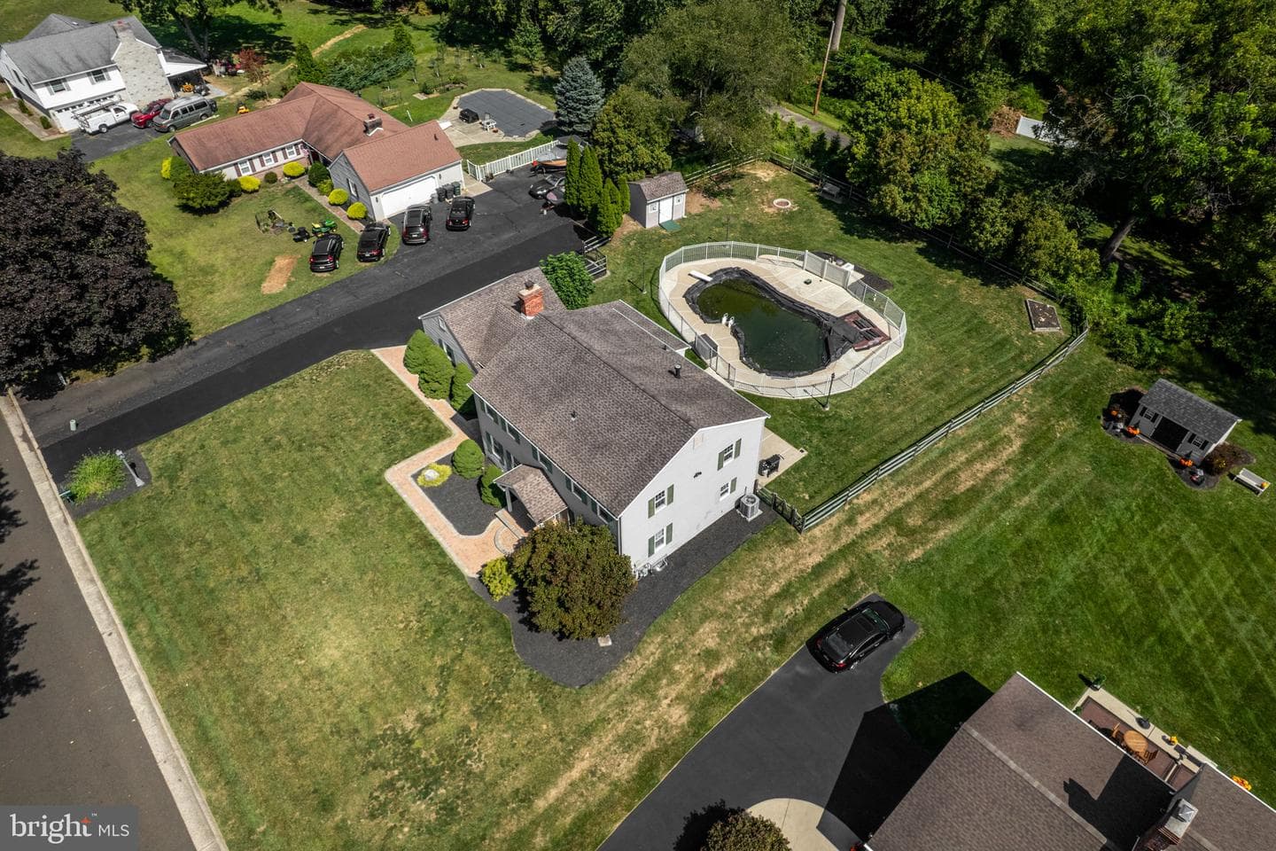 178 Buckshire Drive photo 53