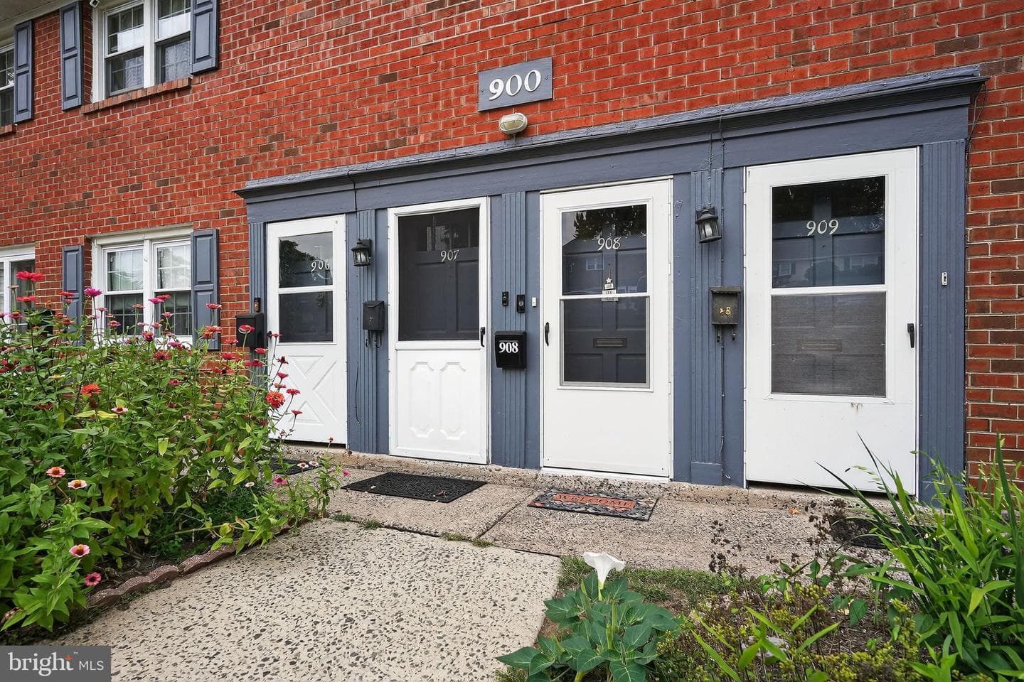 908 Yardley Cmns Commons photo 20