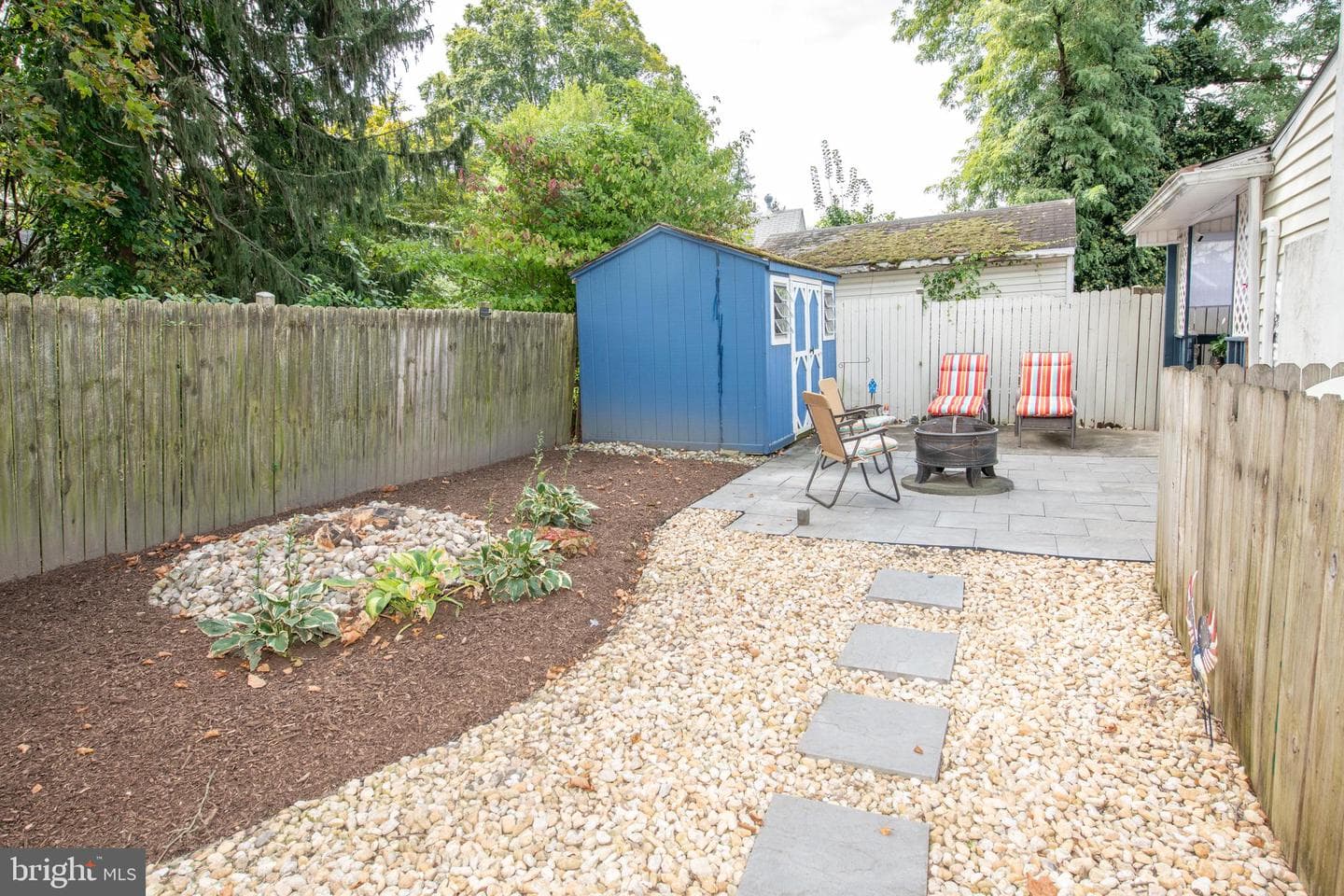 1128 Hilton Avenue photo 5