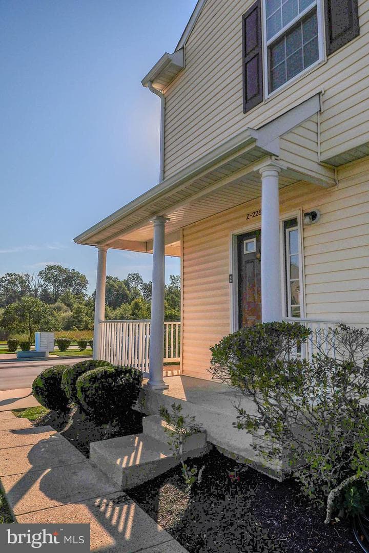228 Prairie Court photo 3