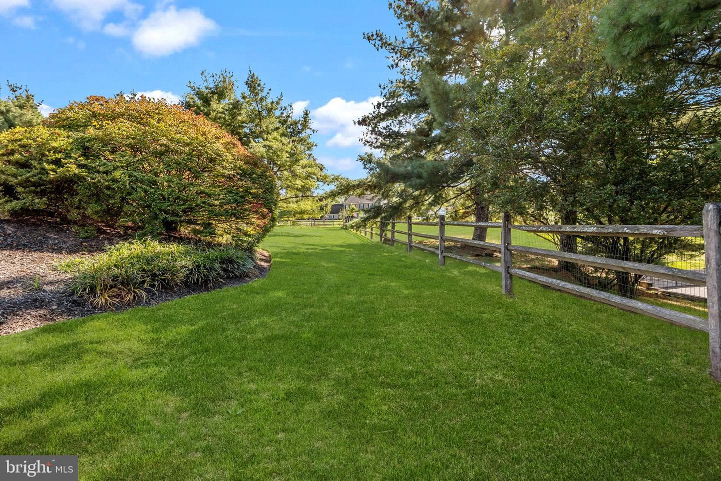 1101 Deerfield Lane photo 57