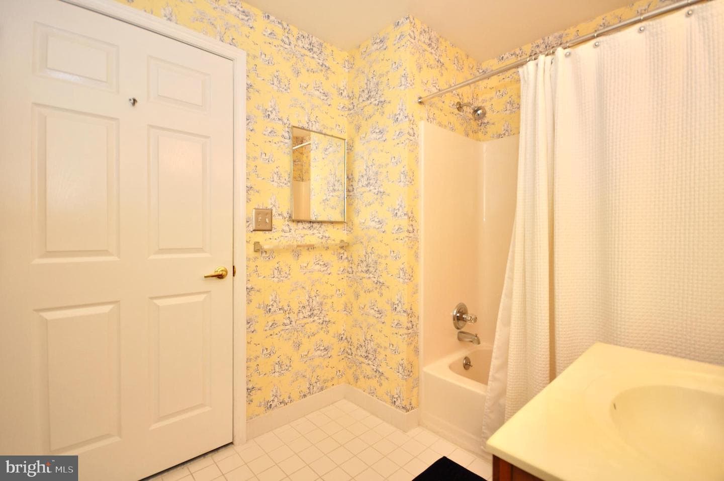 42 W College Avenue #324 photo 33
