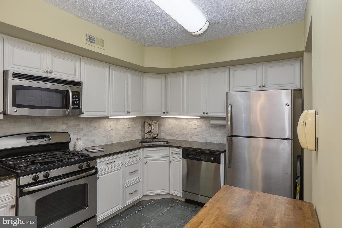 200 Fountain Farm Lane photo 12