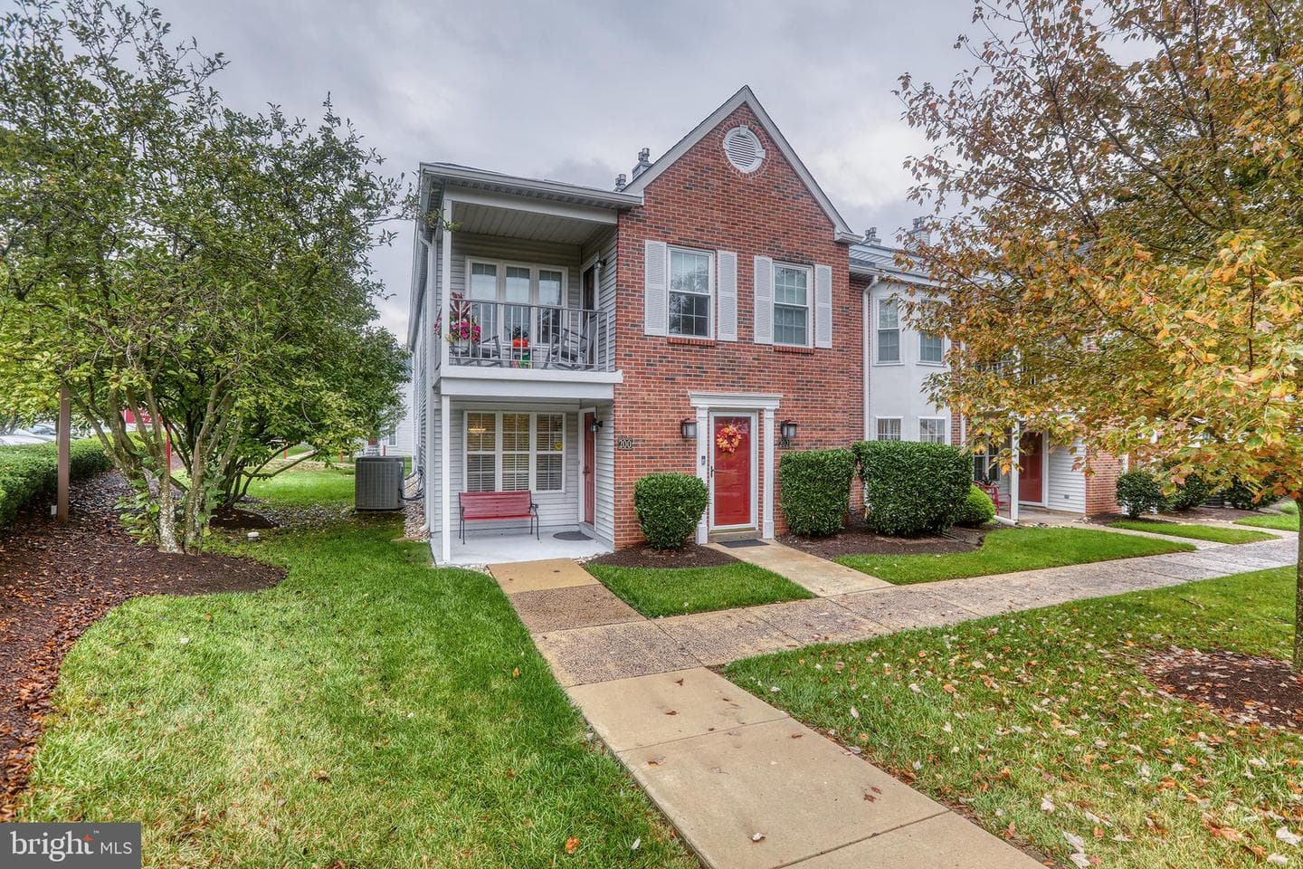 200 Fountain Farm Lane photo 2