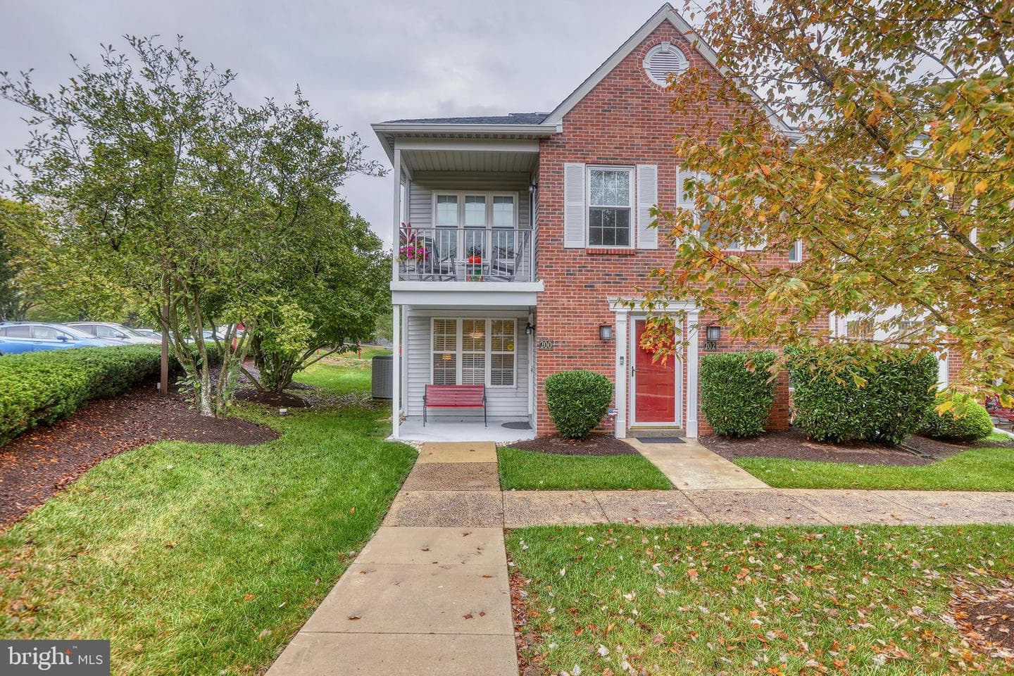 200 Fountain Farm Lane photo 3
