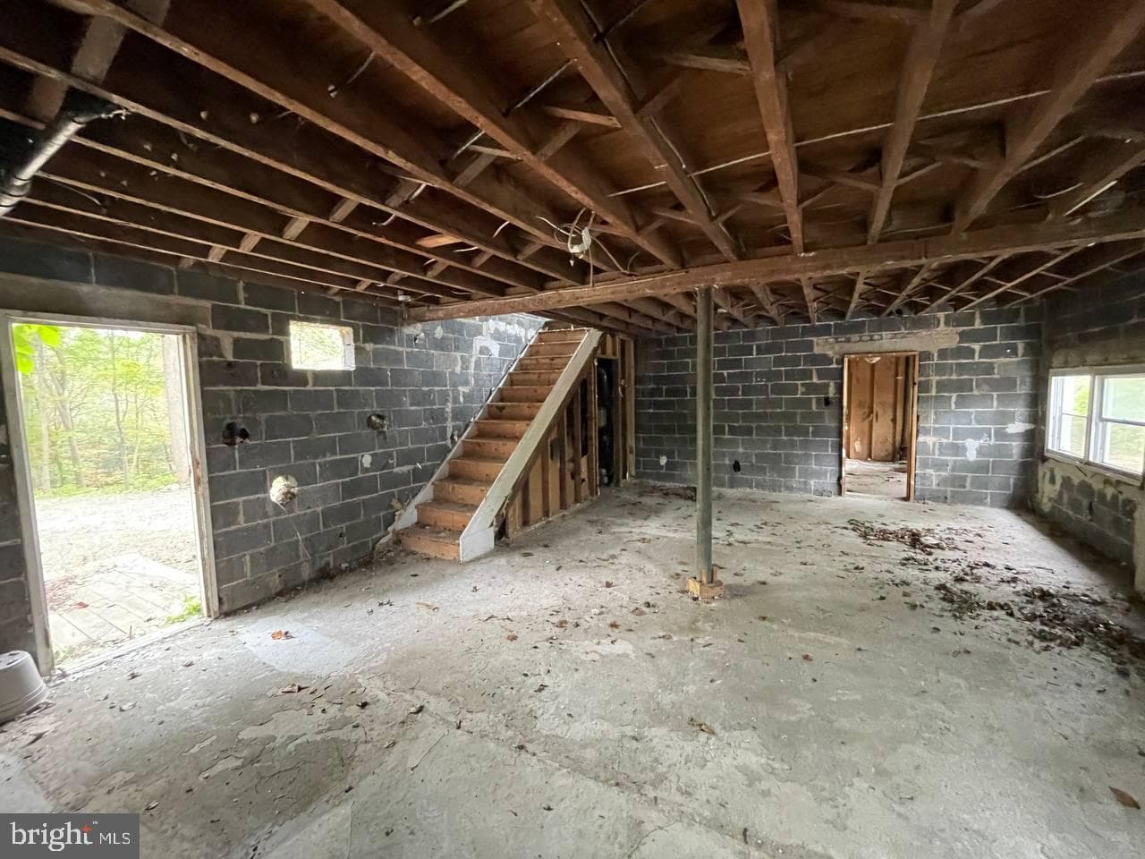 2034 Woodlyn Rd photo 10