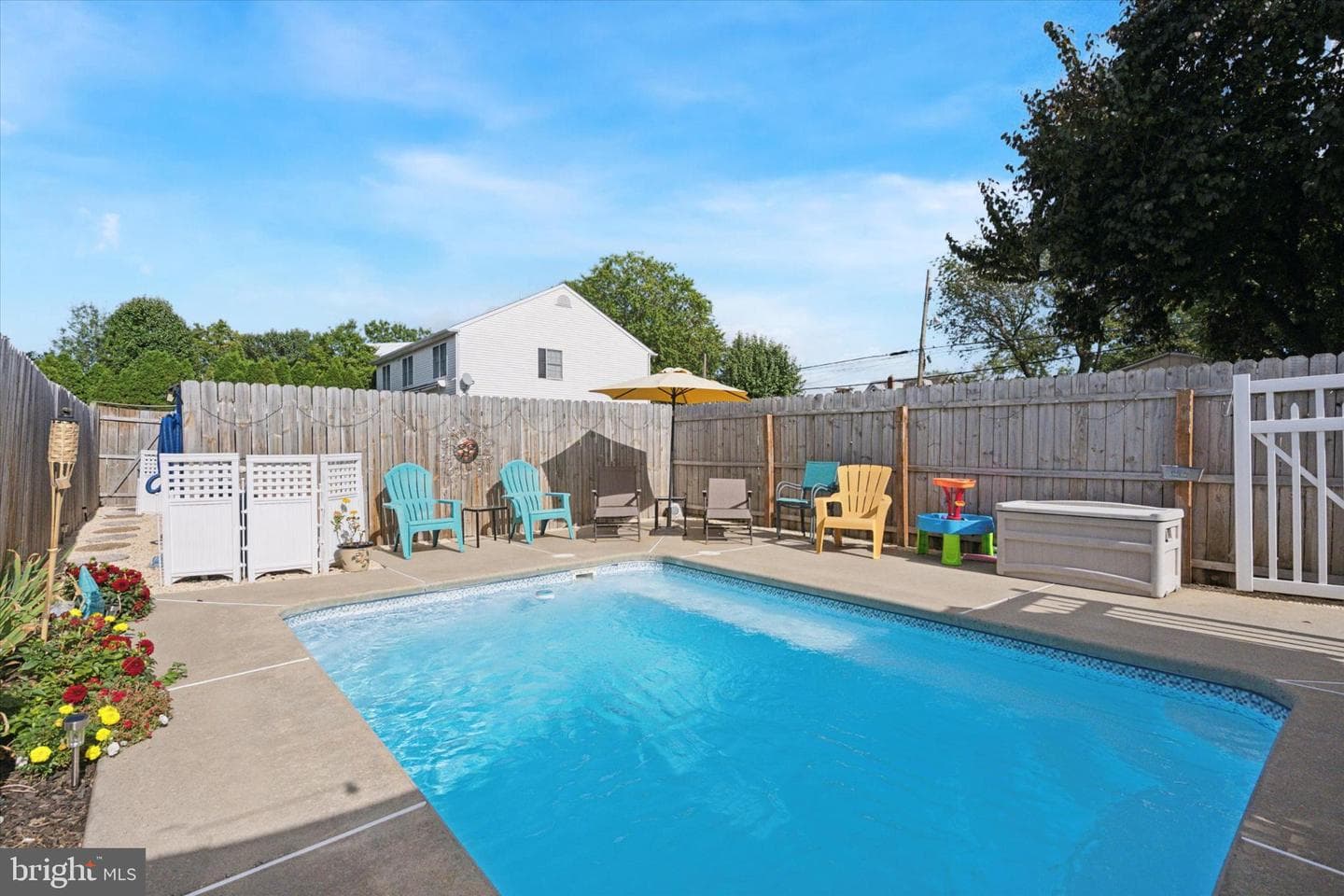 209 Dorrance Street photo 15