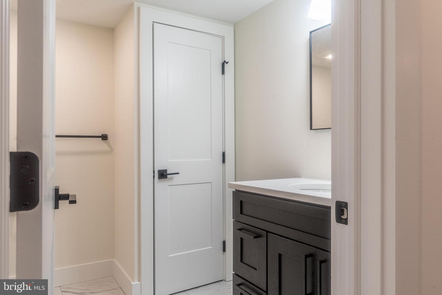 933 Forrest Road photo 45