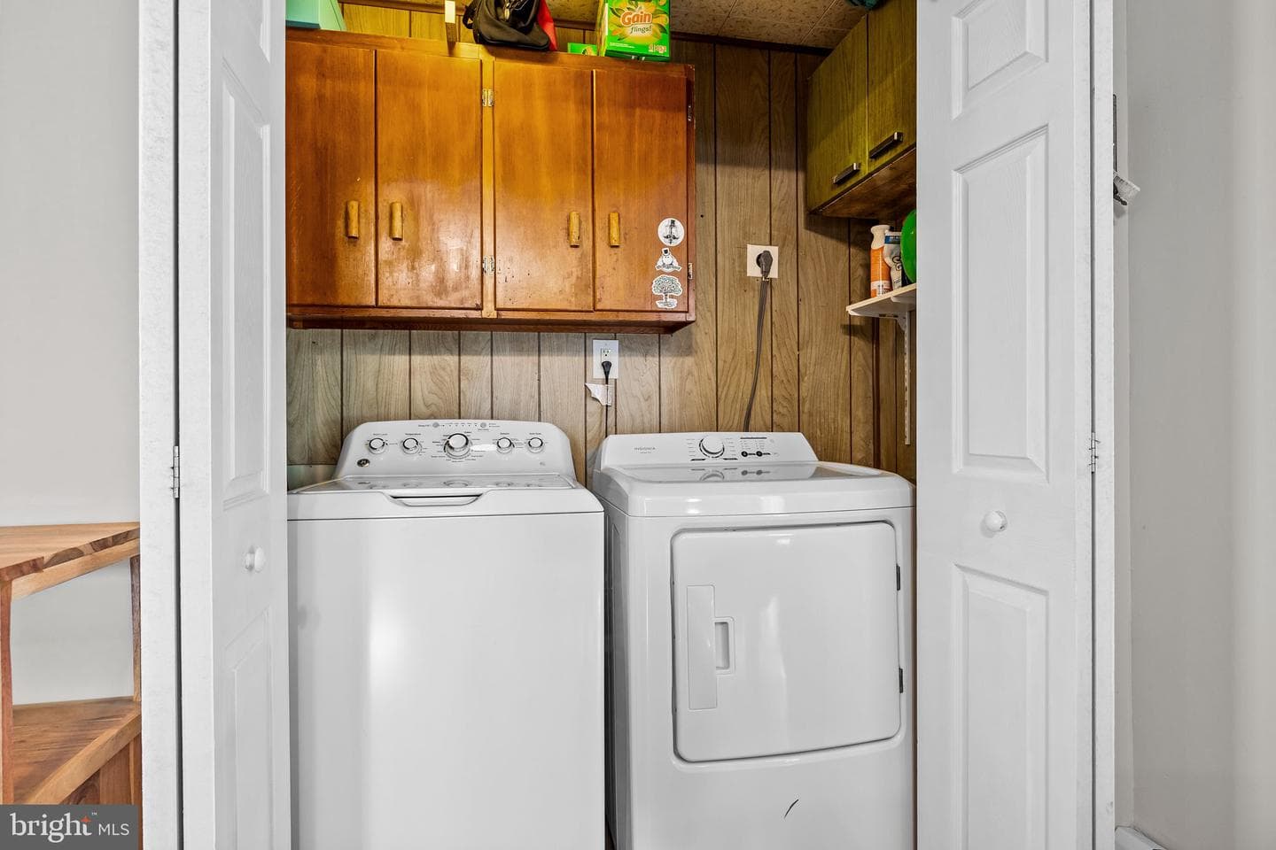 29 Ember Lane photo 16