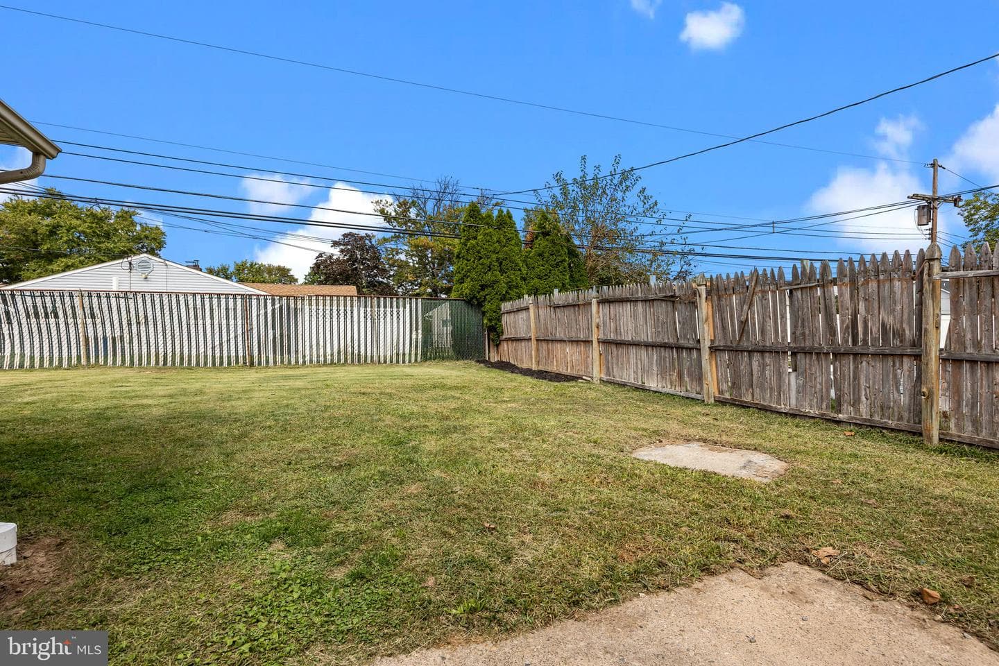 29 Ember Lane photo 23