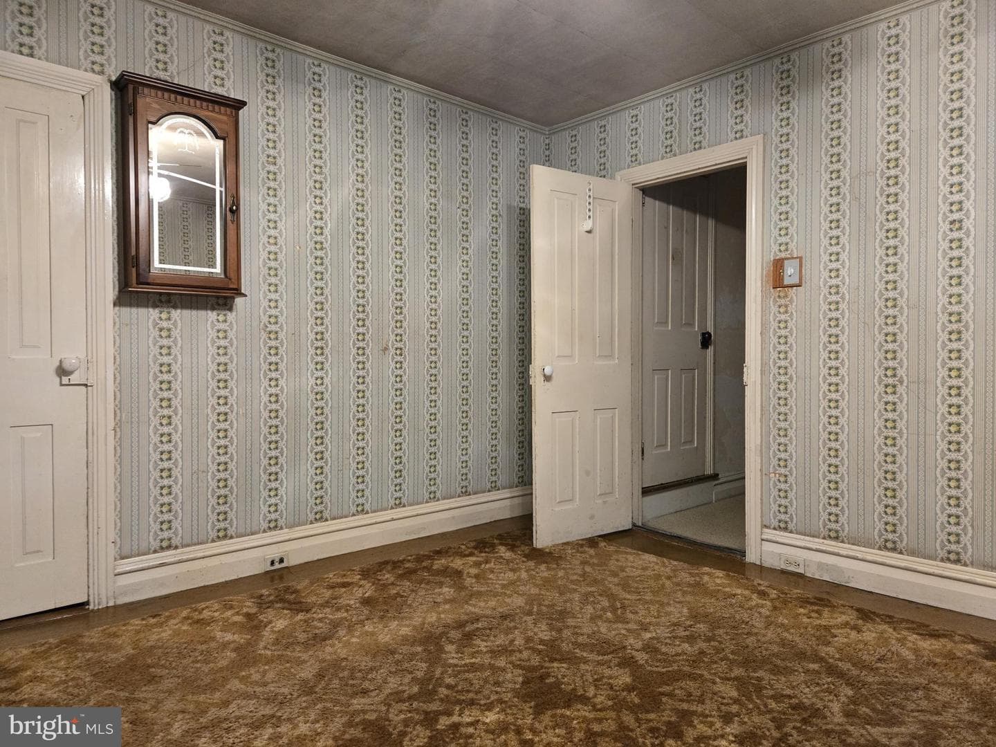 31 N Ambler Street photo 25
