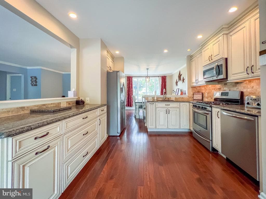 55 Mount Pleasant Drive photo 5