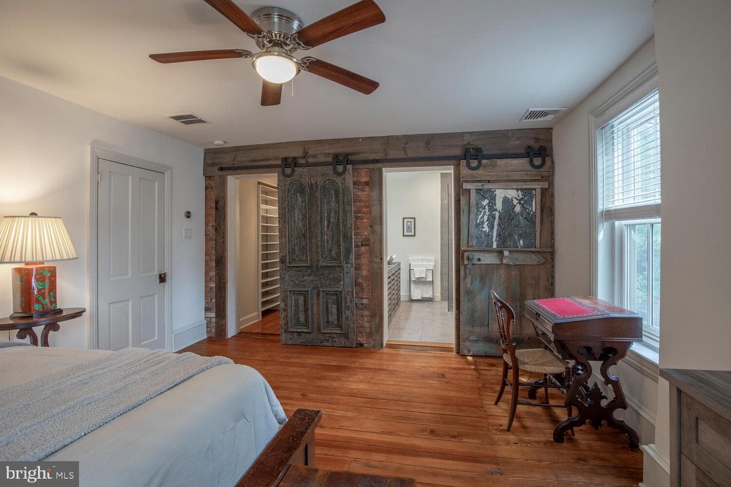 121 Cottage Street photo 28