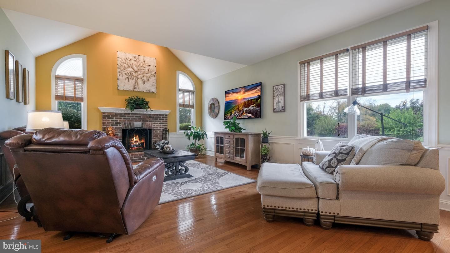 6 Breckenridge Drive photo 15