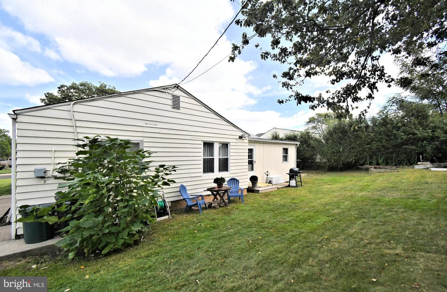208 Suffolk Road photo 25