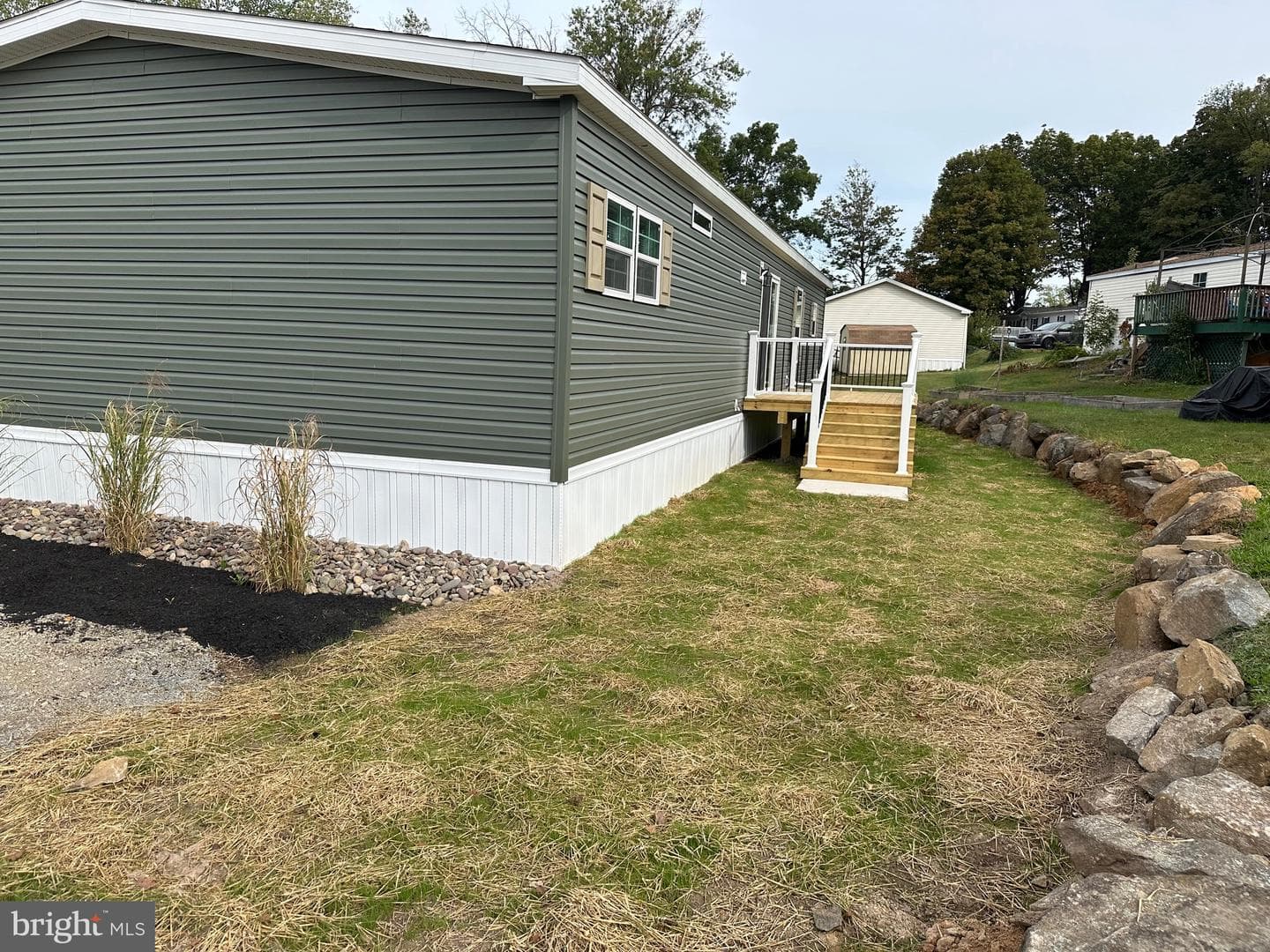 21 Golfview Drive photo 3