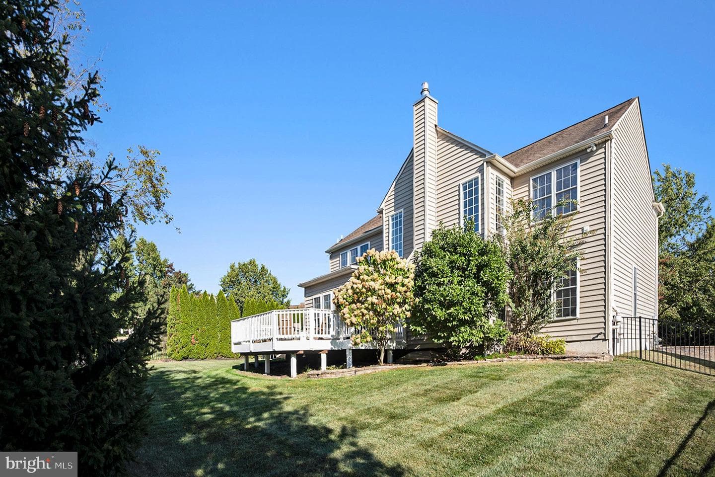 2807 Mountain Laurel Drive photo 28
