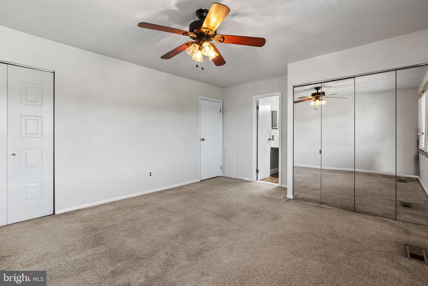 4912 Oxford Court #2 photo 12