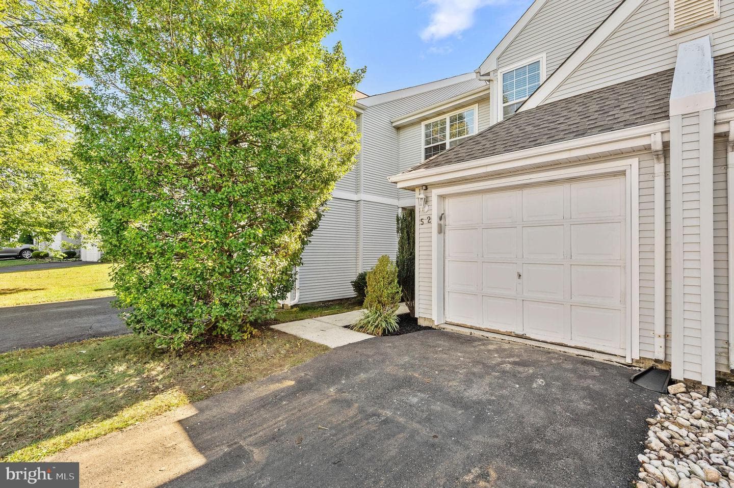 52 Yorkshire Drive photo 32