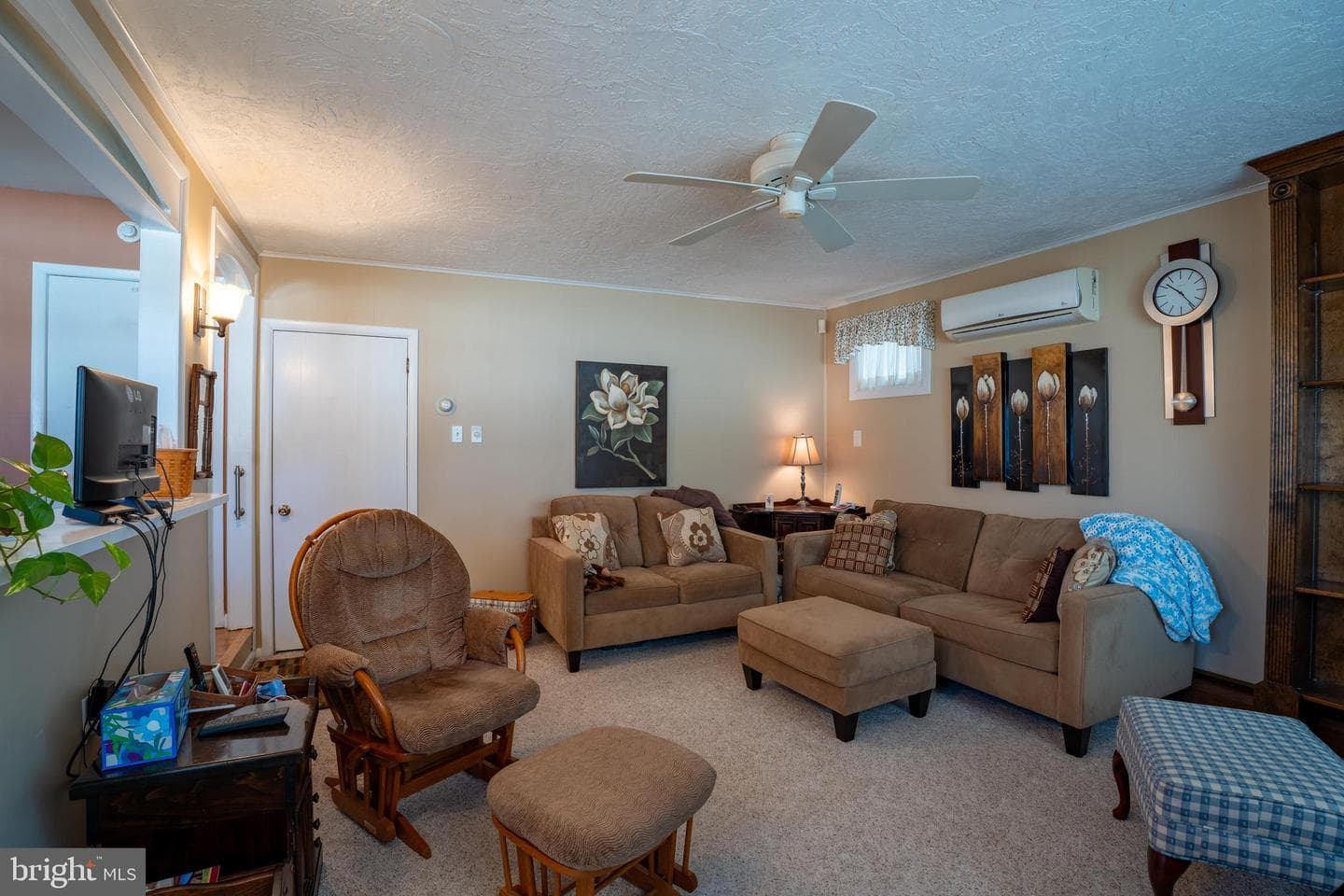 713 Warwick Road photo 14