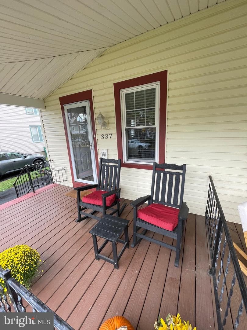 337 S Lincoln Avenue photo 4