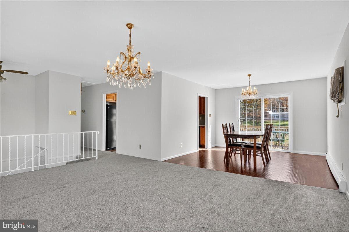 161 Maple Avenue photo 6