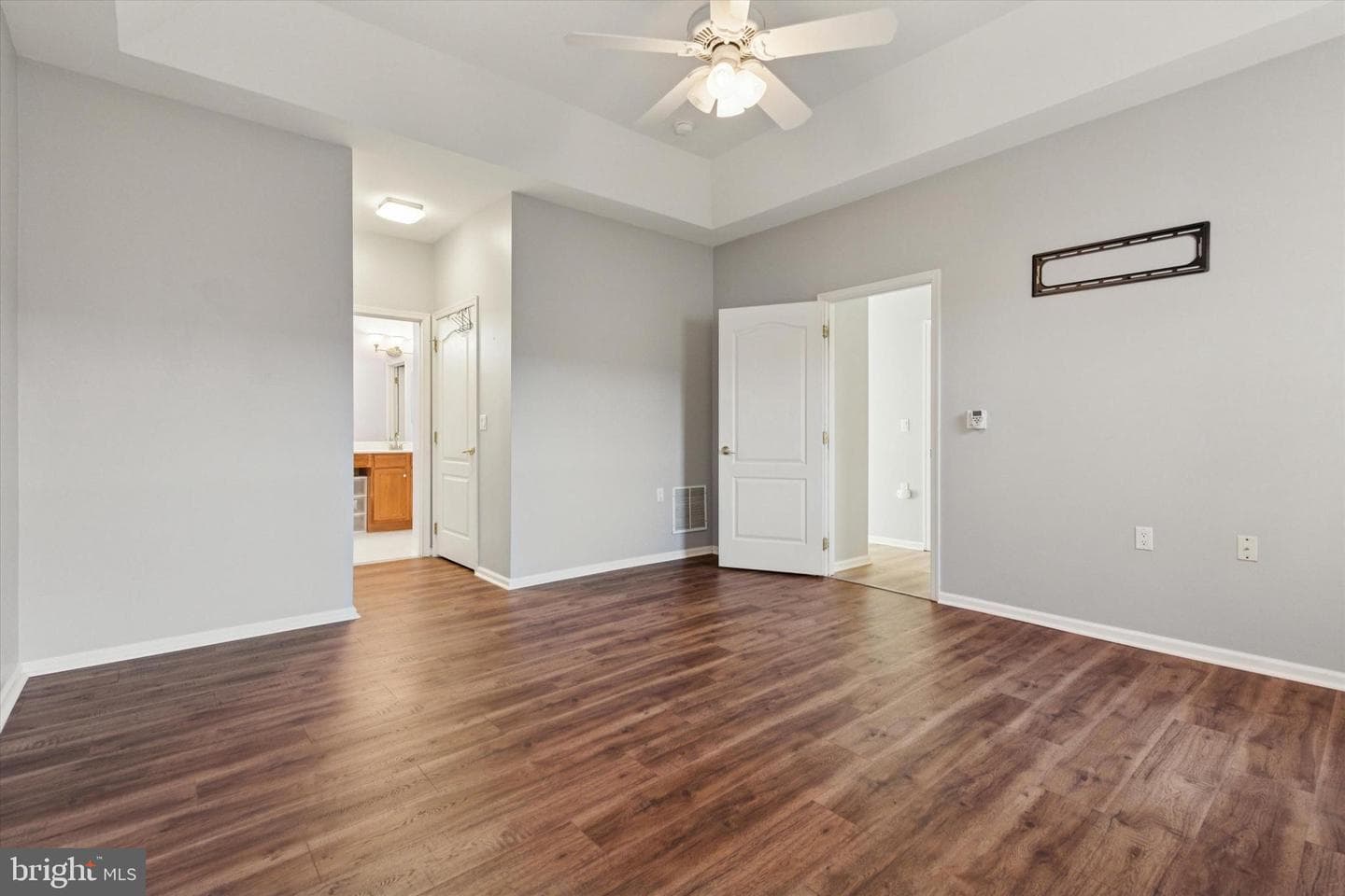 64 Legacy Oaks Drive photo 17