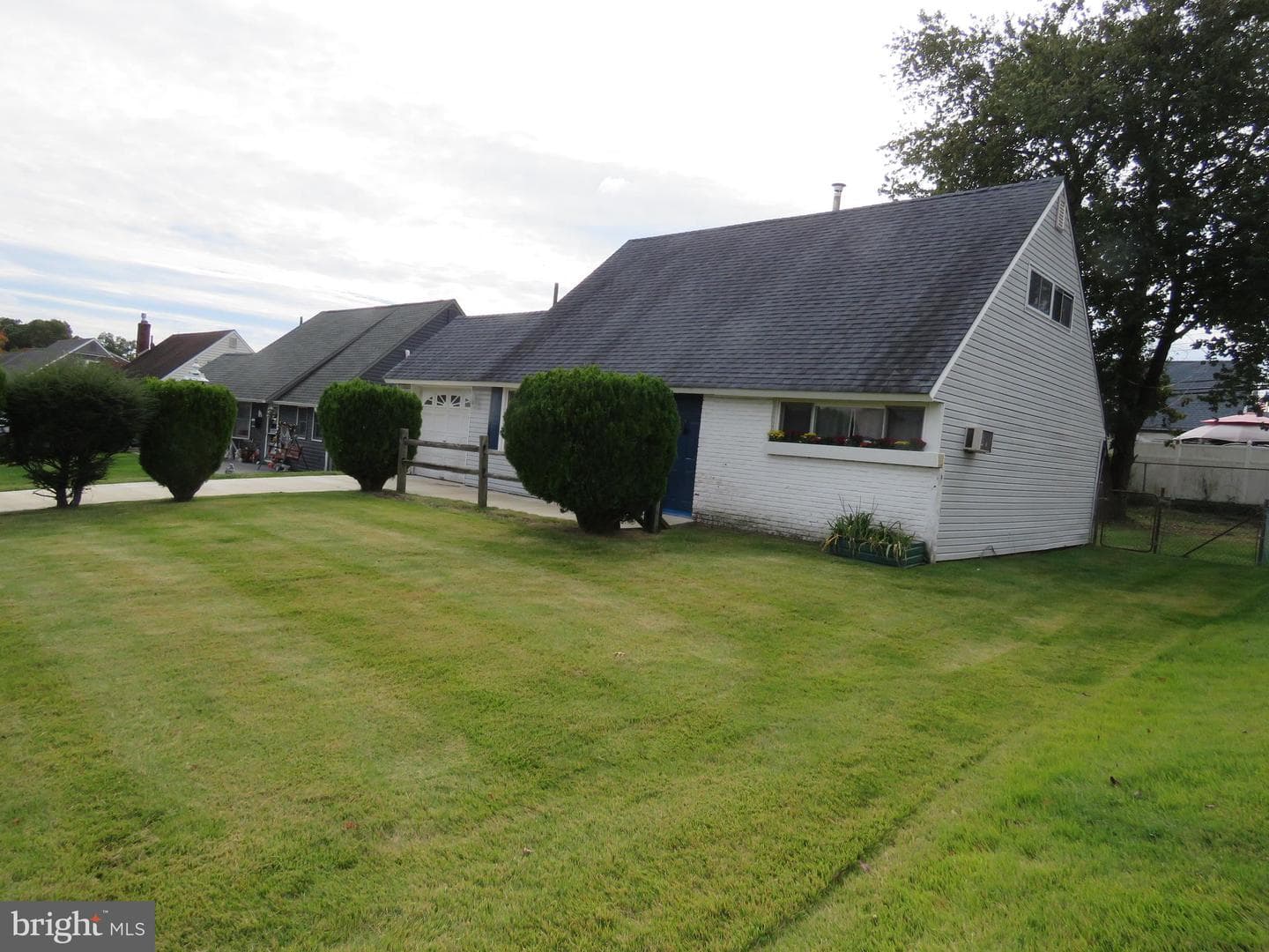 35 Parkside Circle photo 5
