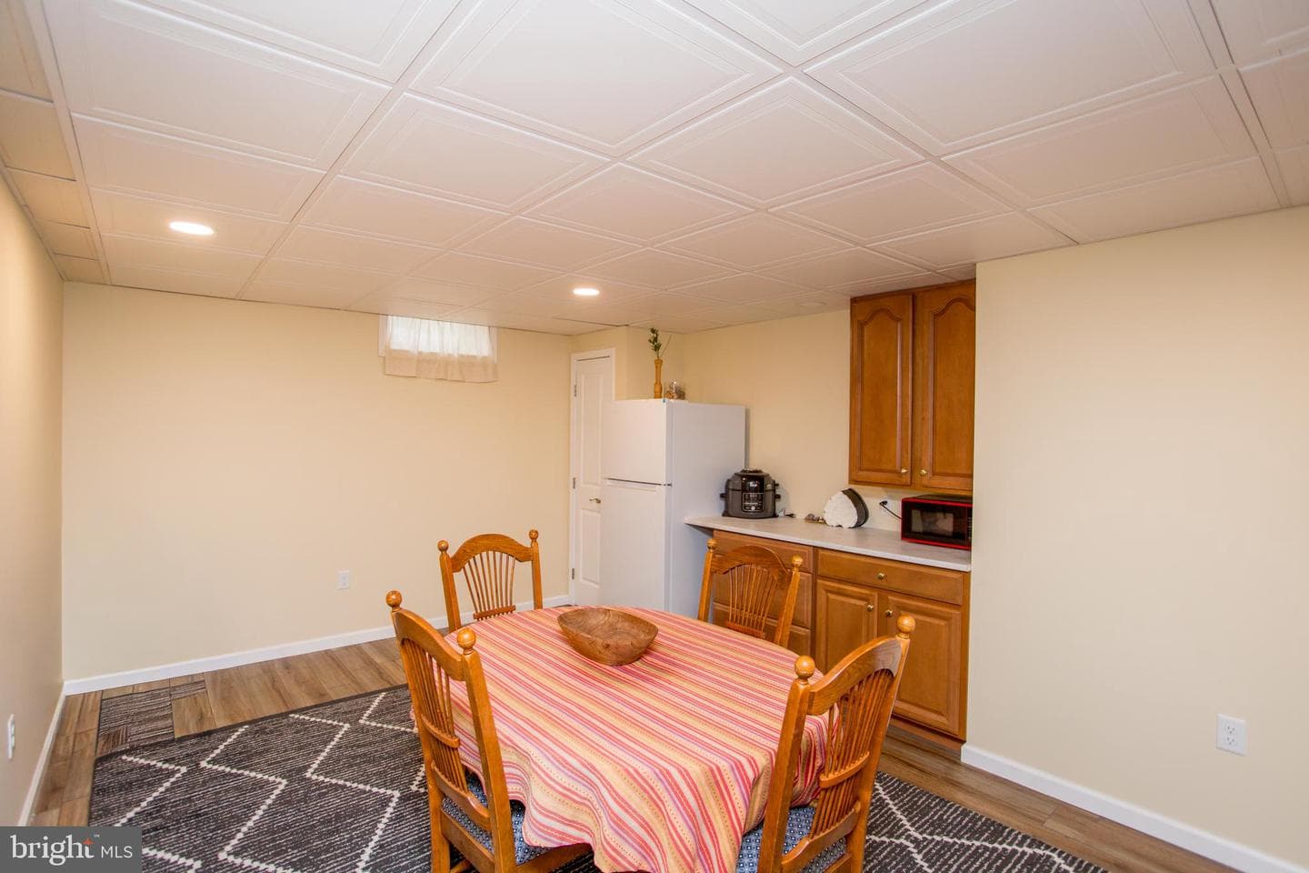 354 E Armstrong Drive photo 38